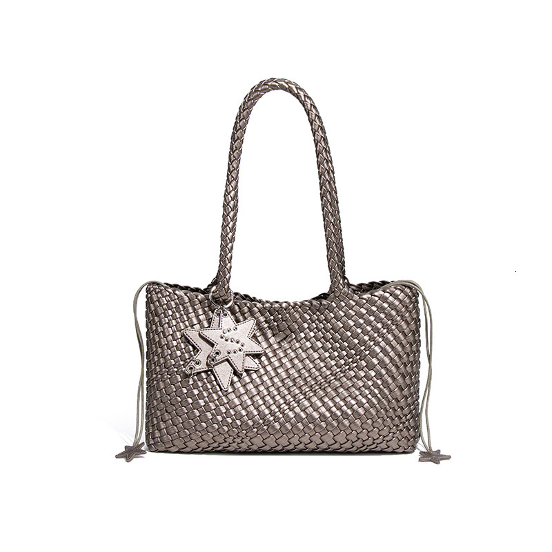 New Style Five-Pointed Star Pendant Niche Design Large Capacity Tote Shoulder Fashion Versatile Woven Bag