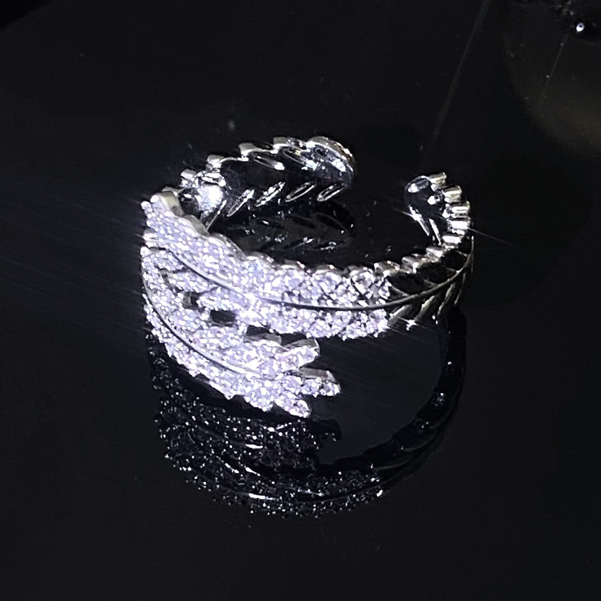 Copper Inlaid Zircon Wheat Spike Micro Inlay Ring Light High-End Sense Elegant Fashion Open Bracelet Bangle For Women