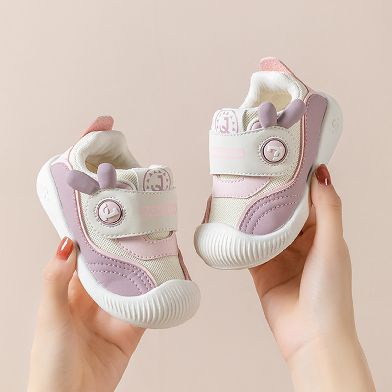 Children's shoes, baby shoes, new boys' baby soft soled cloth shoes, girls' breathable shoes, fashionable and trendy designer shoes