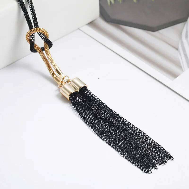 New Arrival Female Pendant Tassel Long Winter Sweater Chain Necklace for Women Necklaces Wholesale Sales Collar