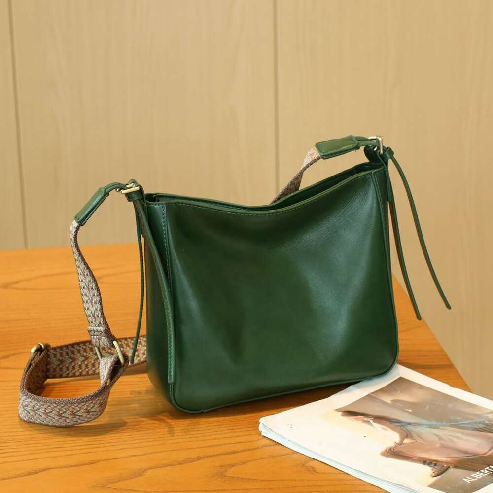 designer bag Luxury bag Cowhide Bucket Ladies Trend Crossbody Shoulder Genuine Leather Women Bag