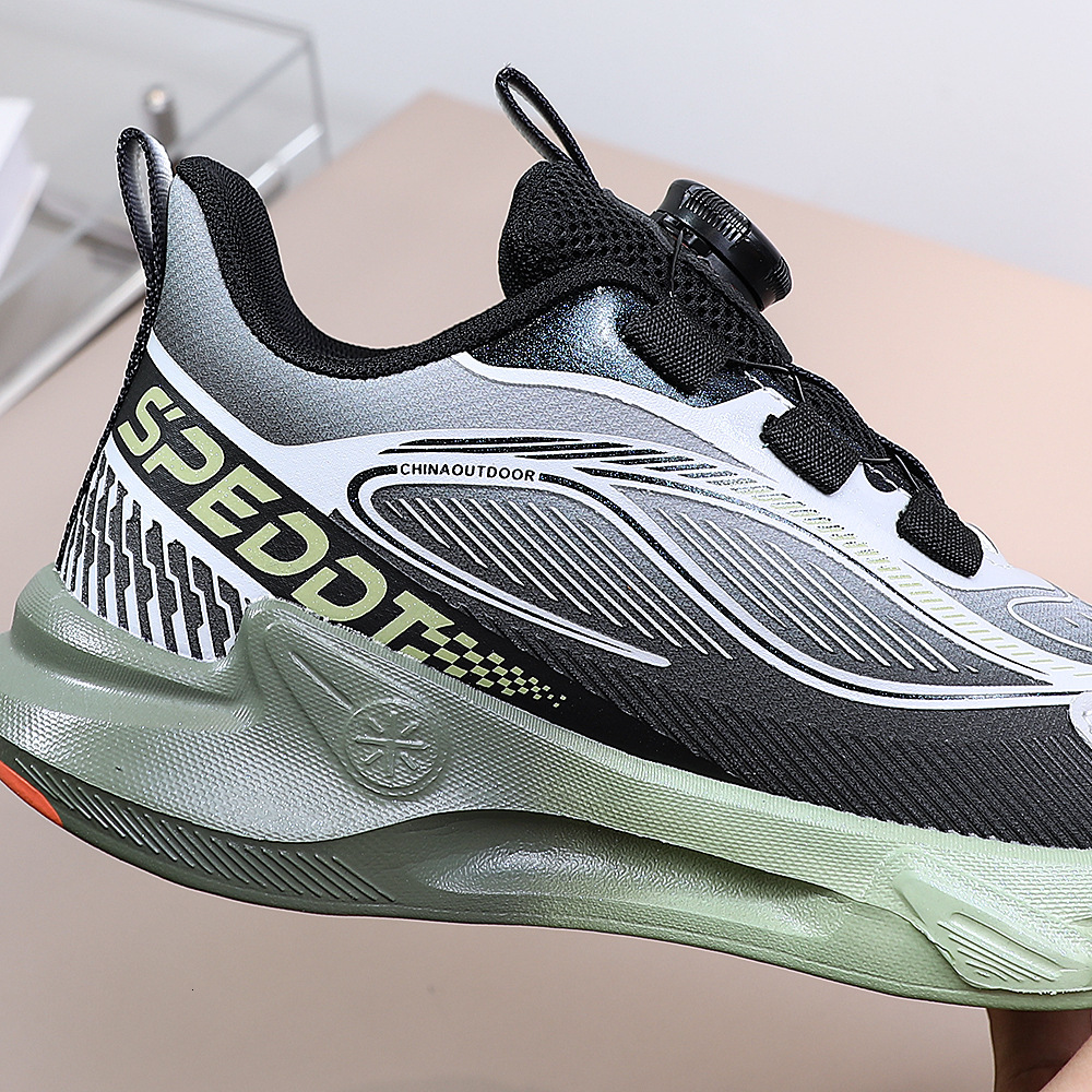 New leather boys' running shoes, fashionable and trendy sports shoes, plus size children's versatile sports shoes, high school dad shoes