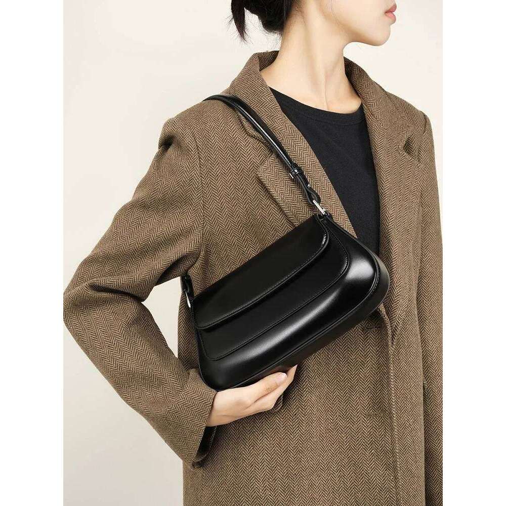 Fashion Women Crossbody Genuine Leather Daily Shoulder Ladies High Quality Underarm Saddle Bag for street shopping