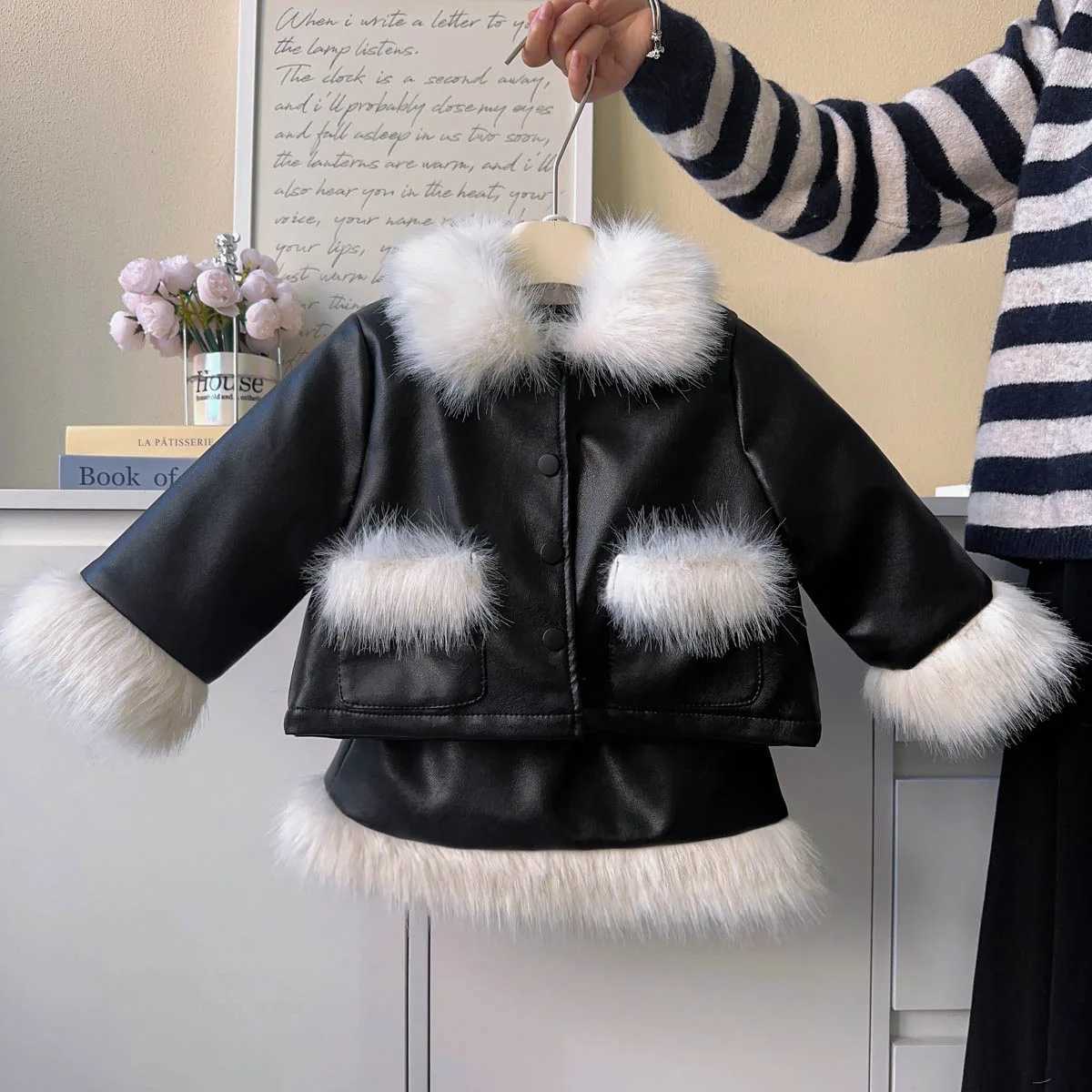 Girl Two Piece Set Autumn Winter 2024 New Leather Clothing Cotton Clip Spliced Loose Coat Skirt Casual Simple Fashion Sweet Cute L250926199G