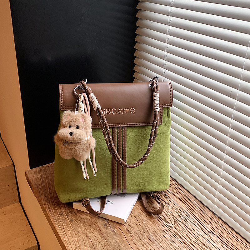 Fashionable new casual elegant large capacity shoulder bag, simple and high-end women's shopping commuting crossbody bag, student lightweight cro