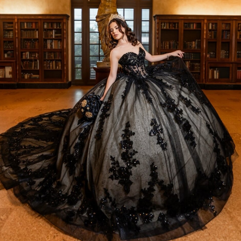Black Shiny Quinceanera Dresses Off The Shoulder Applique Lace Beads Corset Tull Party Birthday Sweet 16 Dress Vestidos 15 De Anos