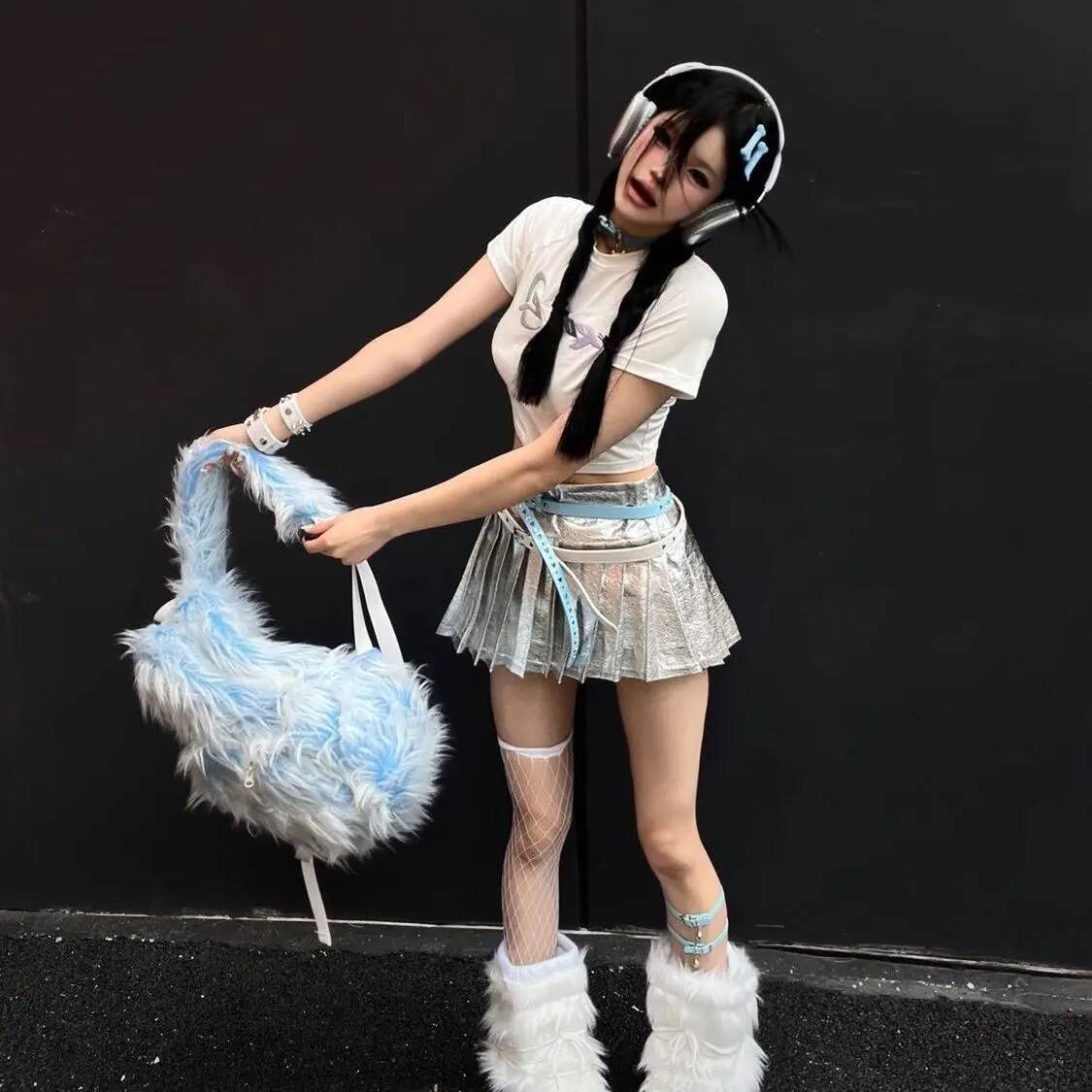 Y2k Fluffy Backpacks Color Contrast Winter Travel Bags Outdoor College Student Fashion School Bag Haruku Faux Fur Backpack New high-quality