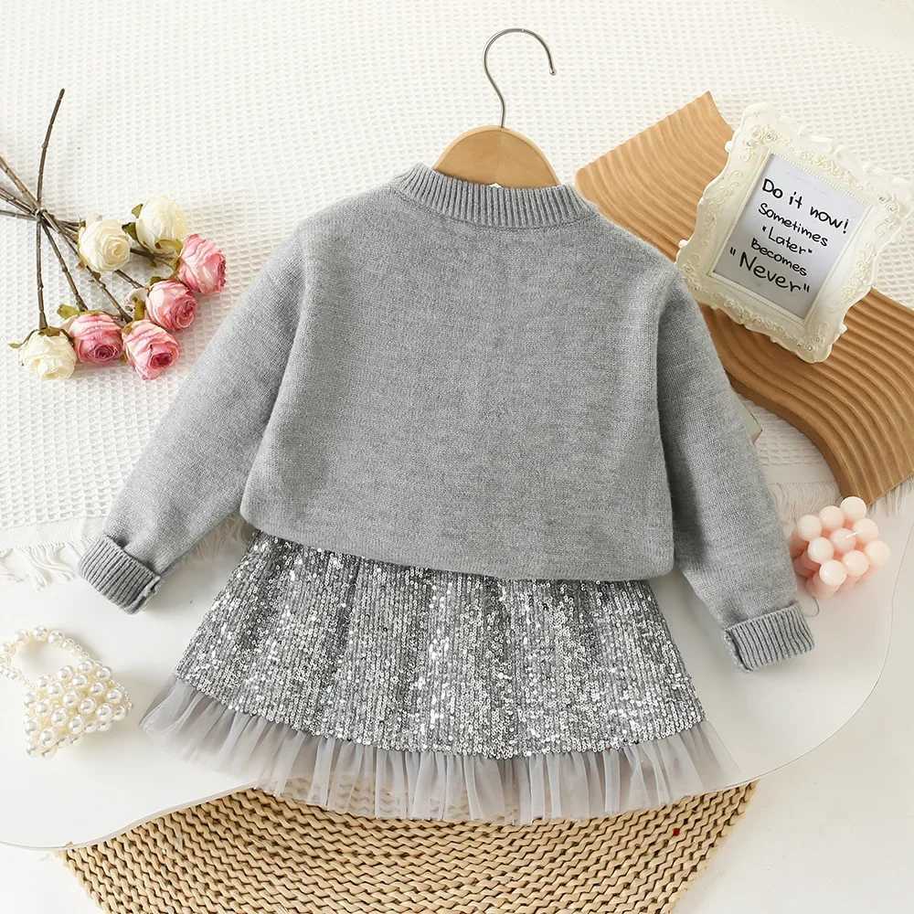 27 Y Girls Sweater Suits Feather Knit Cardigans Coat Trendy Sequins Skirts 2Pcs Childrens New Years Clothes Kids Outfit L2509265CGM