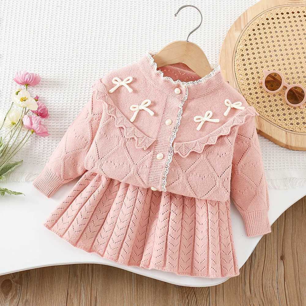 Girls Sweater Set 2025 Autumn and Winter New Korean Baby Girls Suit Lace Collar Knitted TopSkirt Sweet Twopiece Suit L250926AJOH