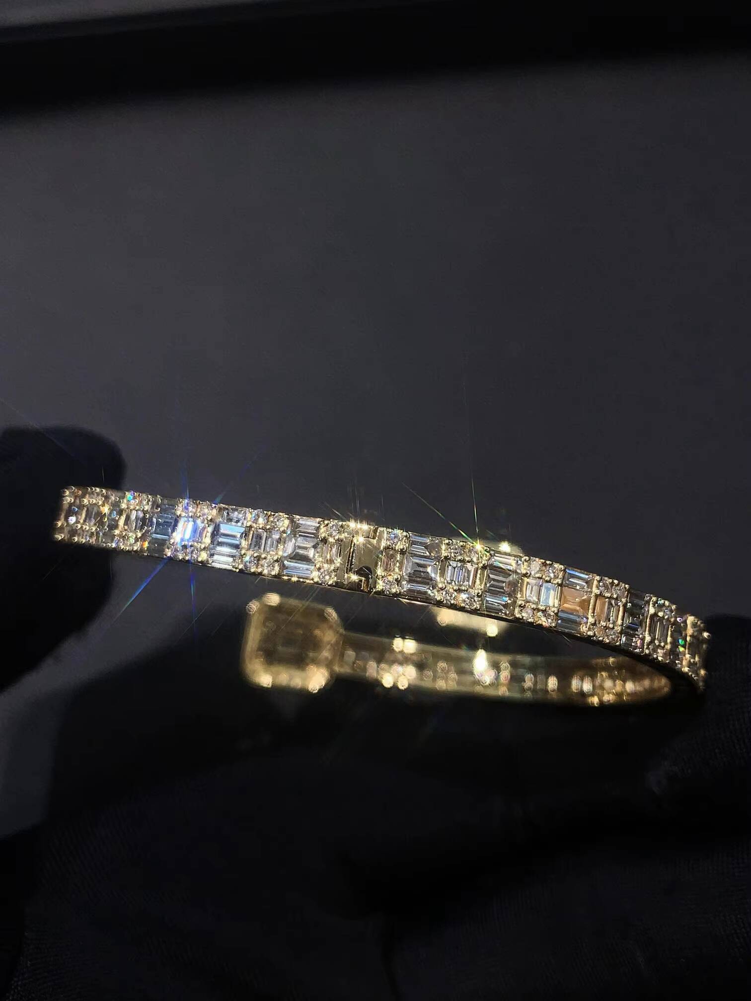 9K Yellow Gold Baguette Vvs LabGrown Diamonds Square Shape Diamond Bangle Bracelet