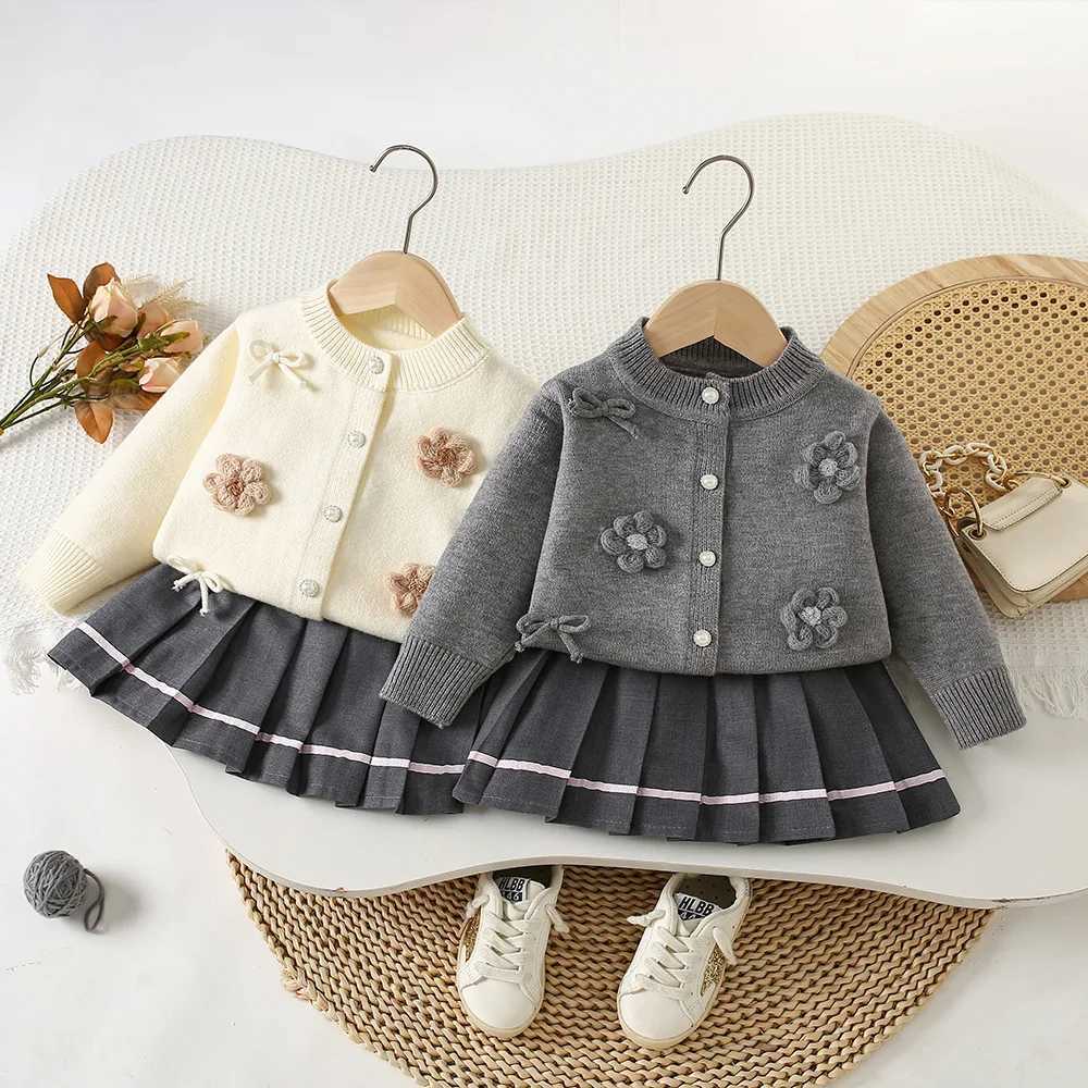 Girls Dress Clothes Sets Spring Autumn Children Woolen Jersey Sweaters Coats Skirts Kids Cute Suit For Baby Knitted Outfits 5 6Y L250926MAIF