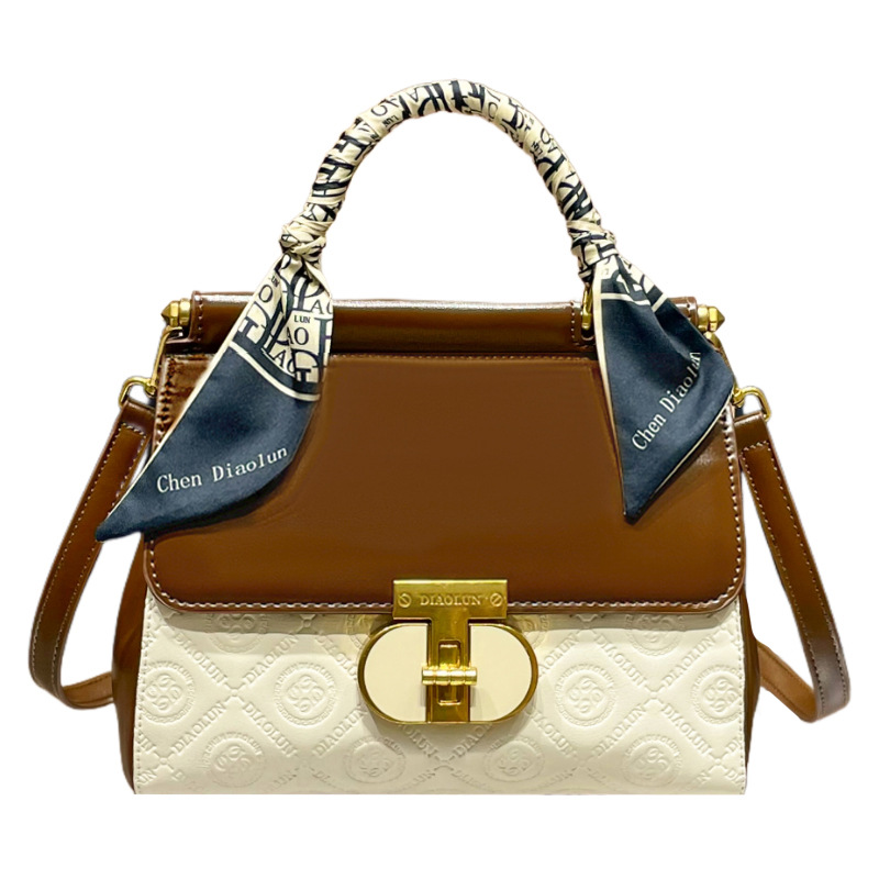 2025 new designer women's bag, foreign style, fashionable and luxury, versatile shoulder portable messenger bag, women's small square bag.