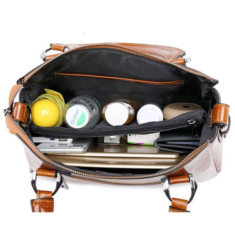 Genuine Leather Women Shoulder Cross body Handbag Top Handle Casual Designer Female Oil Wax Cowhide Messenger Tote Bag