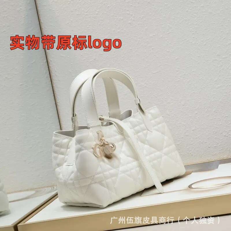 D Brand New Toujours High-Quality Fashion Native Leather Women's Handbag Tote Shoulder Underarm Bag