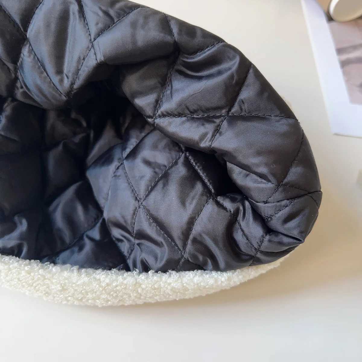 Girls Thick Clothing Sets Winter Children Warm Velvet Sweatshirts Tops Skirts 2pcs Cute Dress Suit For Baby Girl Outfits Kids 7Y L250926ZVGR