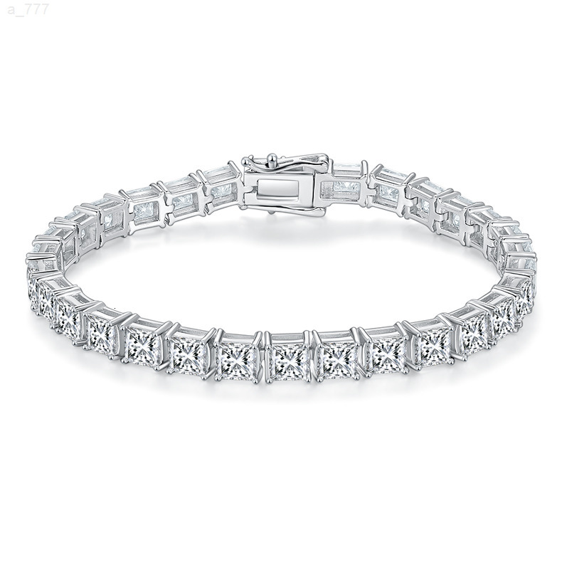 Hot Sales Moissanite Bracelet S925 Silver Mossianite Tennis Chain Princess Cut Fashion Bracelets Moissanite Tennis Chain