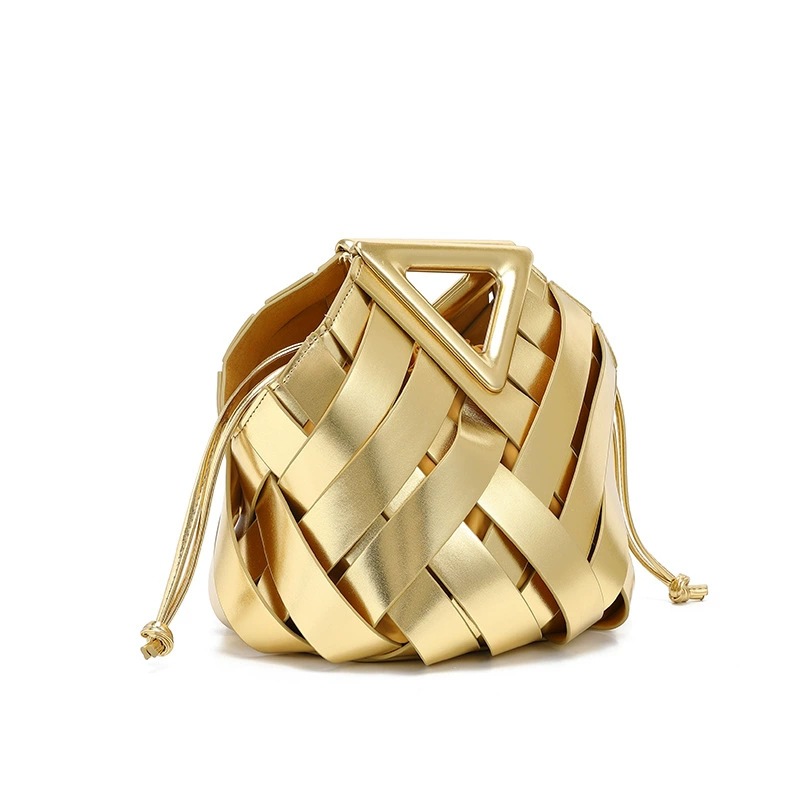 2025 new designer bag autumn and winter triangle handheld woven bag shoulder messenger bag vegetable basket bag women