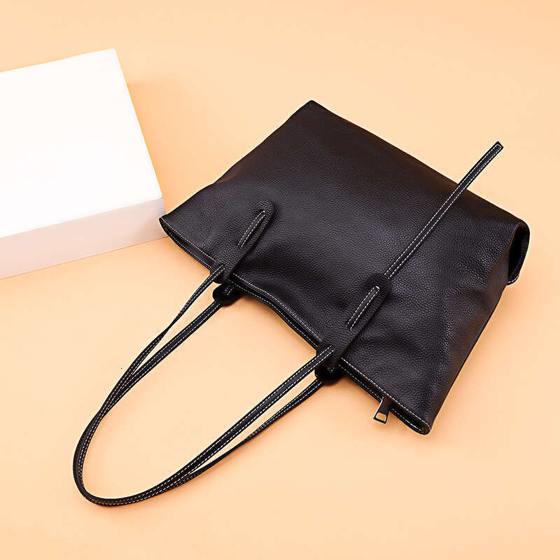designer bag Luxury bag Genuine Leather Tote New Large Capacity Shoulder Bag Women's Top Layer Cowhide Solid Color Commuter Handbag