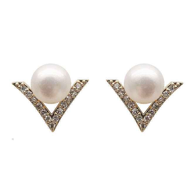 Delicate V-Shaped Pearl Inlaid Dia Stud Earrings for Women, Internet Celebrity Fashion, Simple and Elegant Earrings, Versatile Light Ear Jewelry