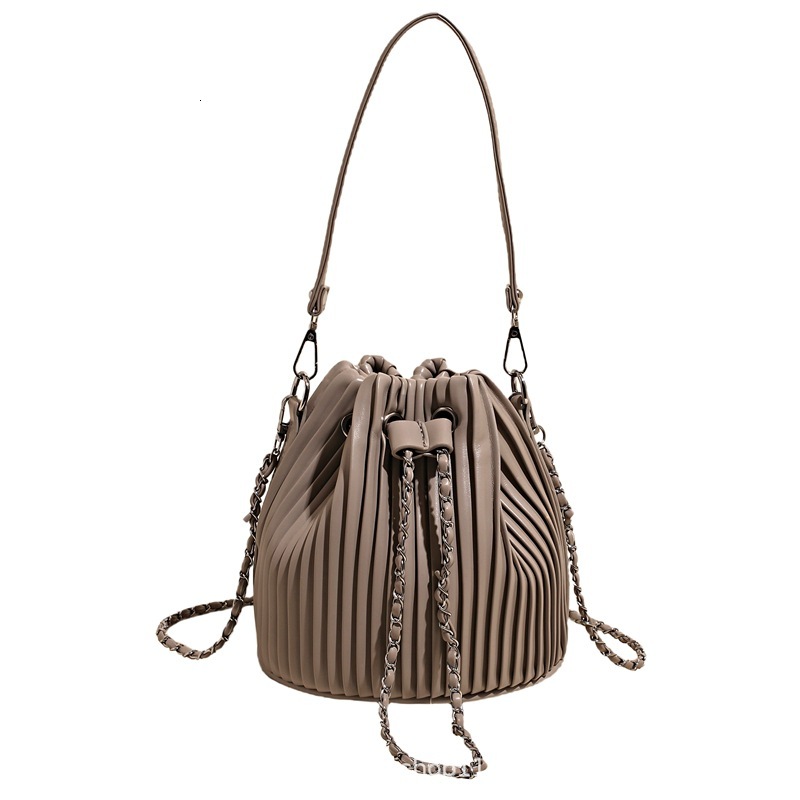 Autumn Fashion Bucket Bag Fresh and Sweet Women's Shoulder Bag Minimalist Corduroy Drawstring Chain Underarm Bag Bag Light Luxury Designer Bag