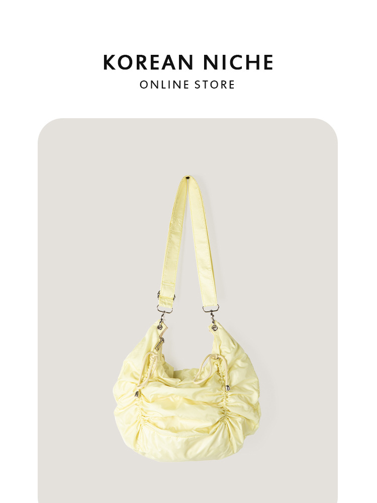 2025 New Style Japanese And Korean Niche Design High-End Sense Drawstring Pleated Versatile For Commuting Large Capacity One-Shoulder Bag