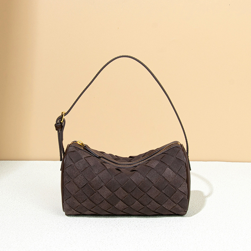 Design Autumn Winter Suede Cylinder Woven High-end Feel Single Shoulder Underarm Handheld Pillow Camera Bag