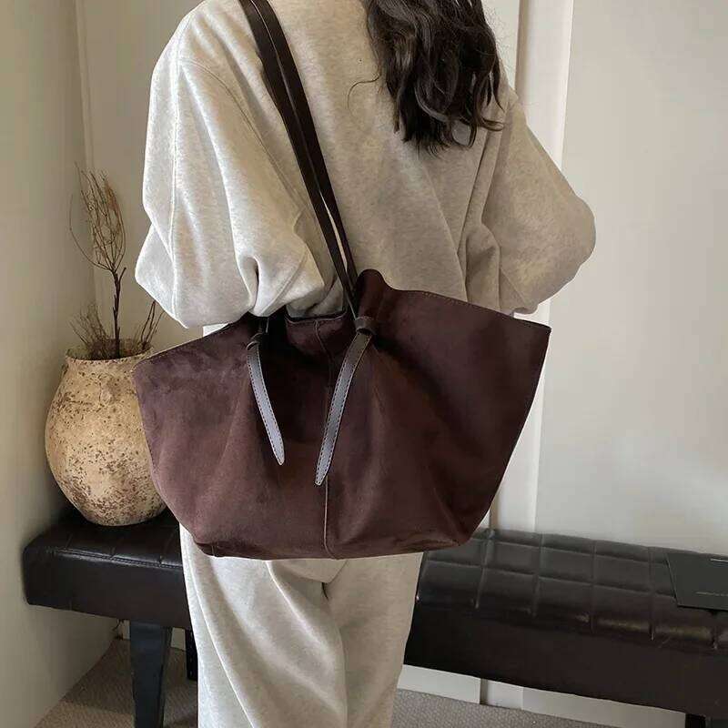 Women's Matte Wing Bag - Fall Winter Shoulder Bag, Spacious French Designer Underarm Purse, Minimalist Hobo Tote