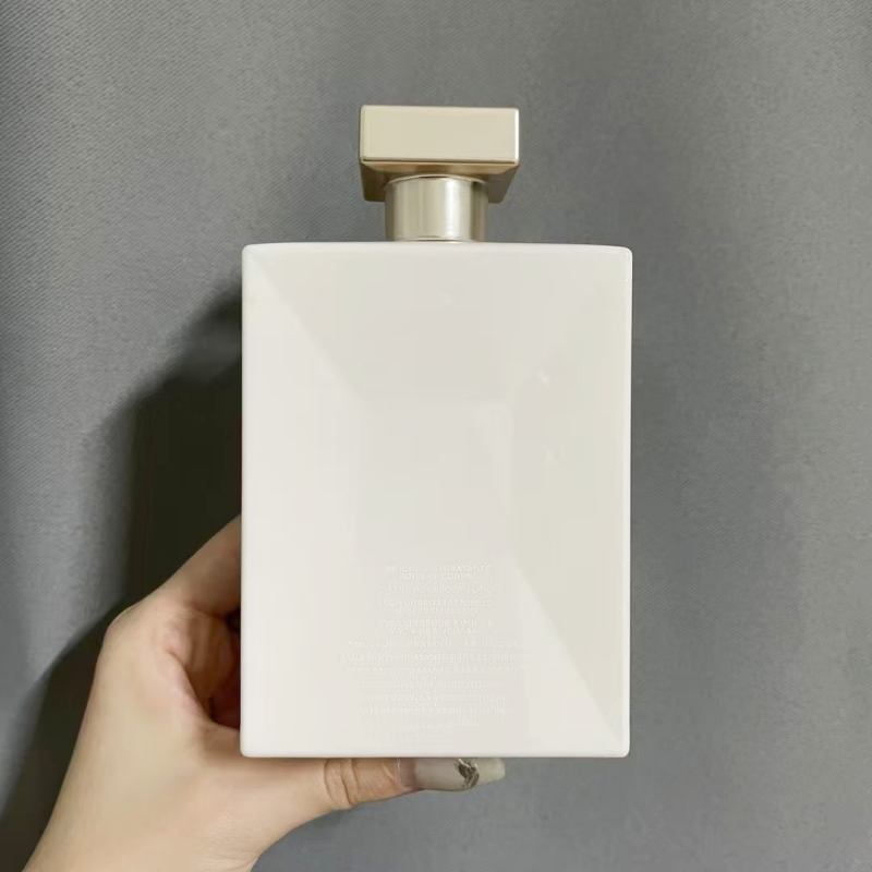 Luxuries Paris Desi… - image