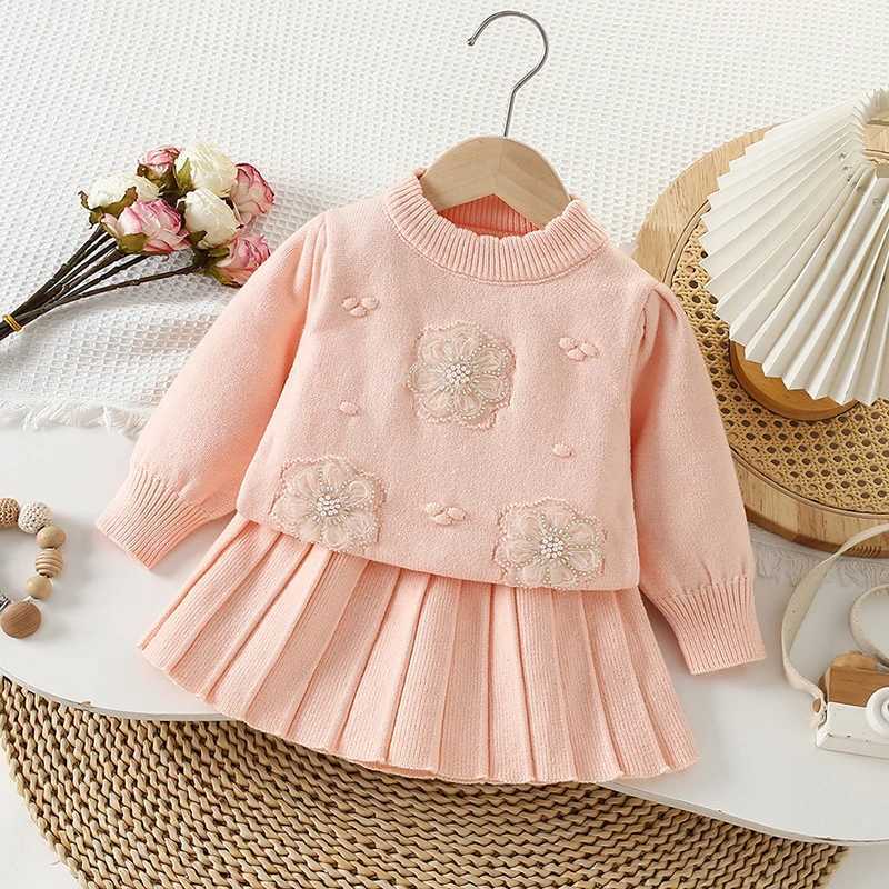 Christmas Suit Knitted Flower Long sleeved Baby Girl Round neck Clothes Sweet knitted sweaterPleated Skirt Baby New Year Set L250926NQH6