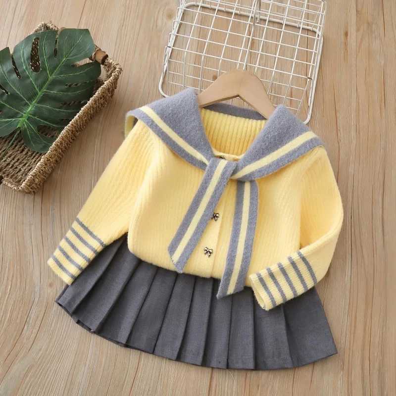 Autumn Kids Girls Preppy Outfits Children Girls Navy Collar Spliced Knit Sweater 2PCS Bow Button Babys Girls Pleated Skirt Suits L2509265RZL