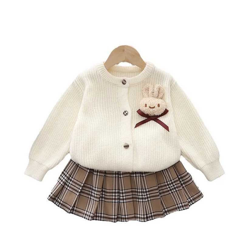 2025 Autumn Winter Babys Girl Twopiece Clothes Set 3D Rabbit Knitted Sweater Cardigan Outfits Fleece Plaid Skirt Kid Girl Suits L250926Y4WN