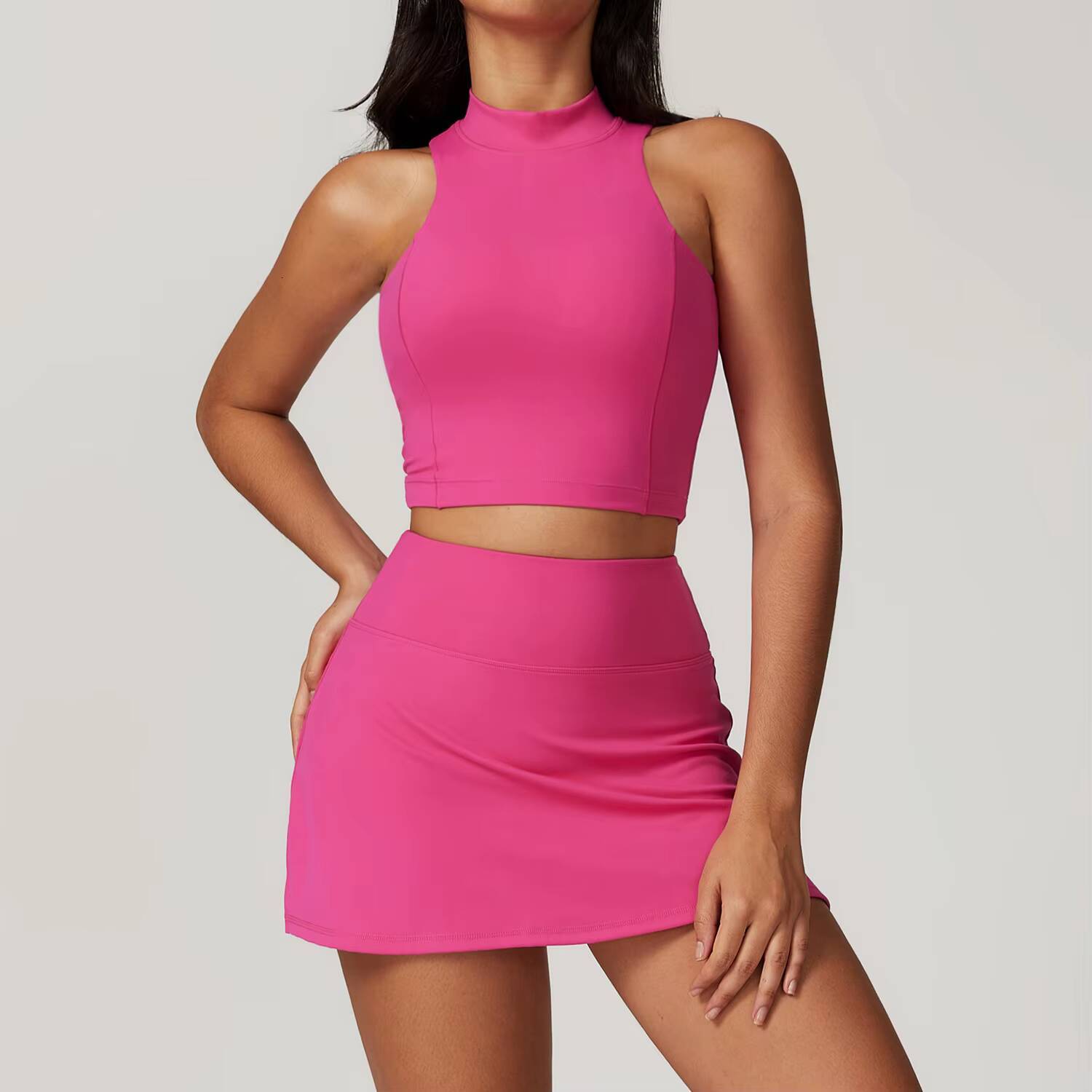Quick Drying Women Golf Tennis Wear 2 Pieces Set Nude Crop Tank Top 2 in 1 Mini Skirts Set Gym Tennis Wear Set
