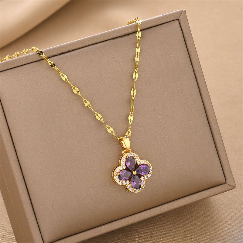 Micro Pave Zircon Violet Four-Leaf Clover Pendant Accessory Titanium Steel Necklace for Women Light Versatile Collarbone Chain
