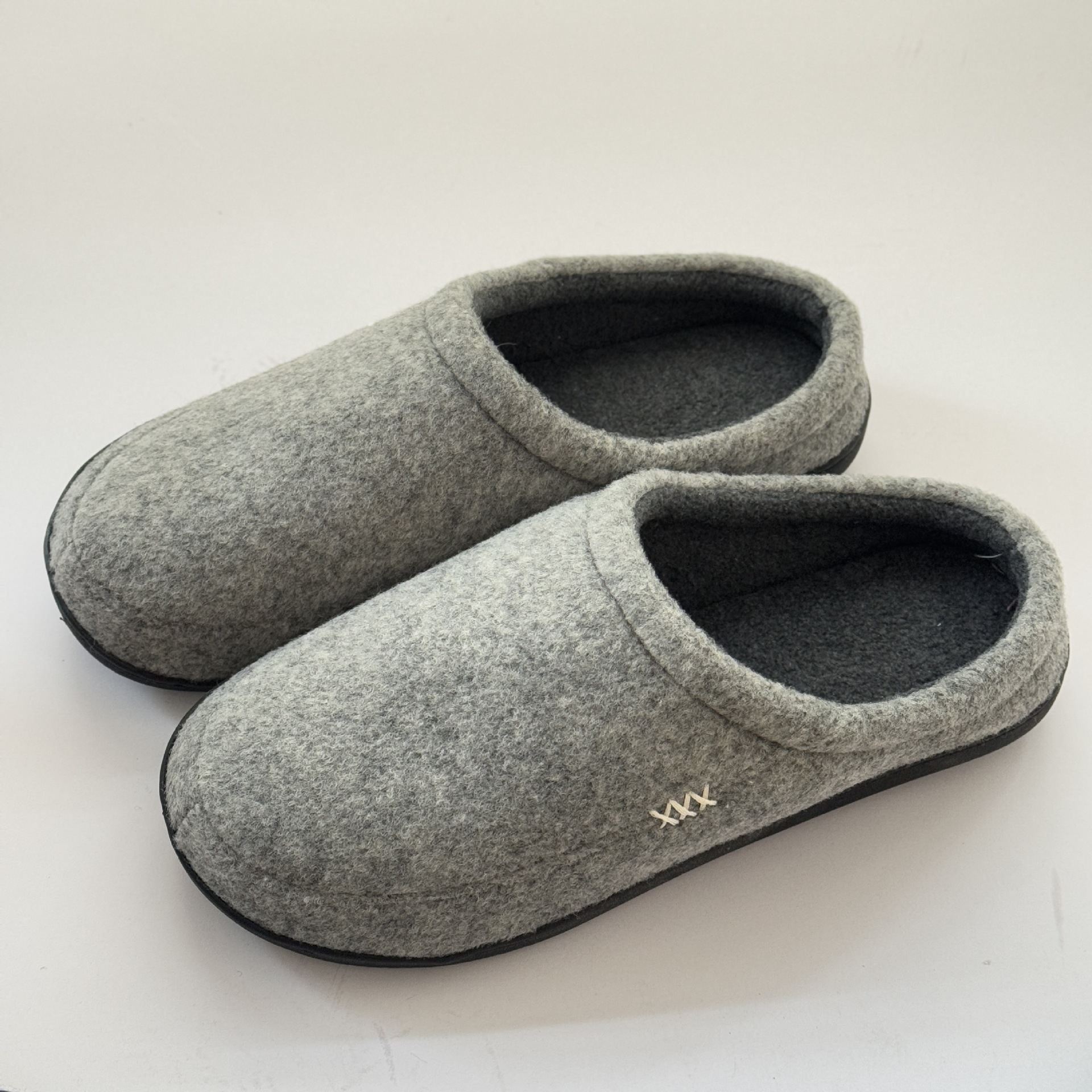 Winter Closed-Toe Men's Slippers with Fleece, Warm and Non-Slip, Large Size Home Cotton Shoes ddmymarket
