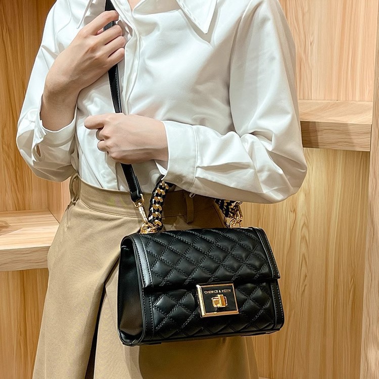 Designer bags diamond embroidery thread handbag women's 2025 new trend women's bag luxury shoulder messenger bag