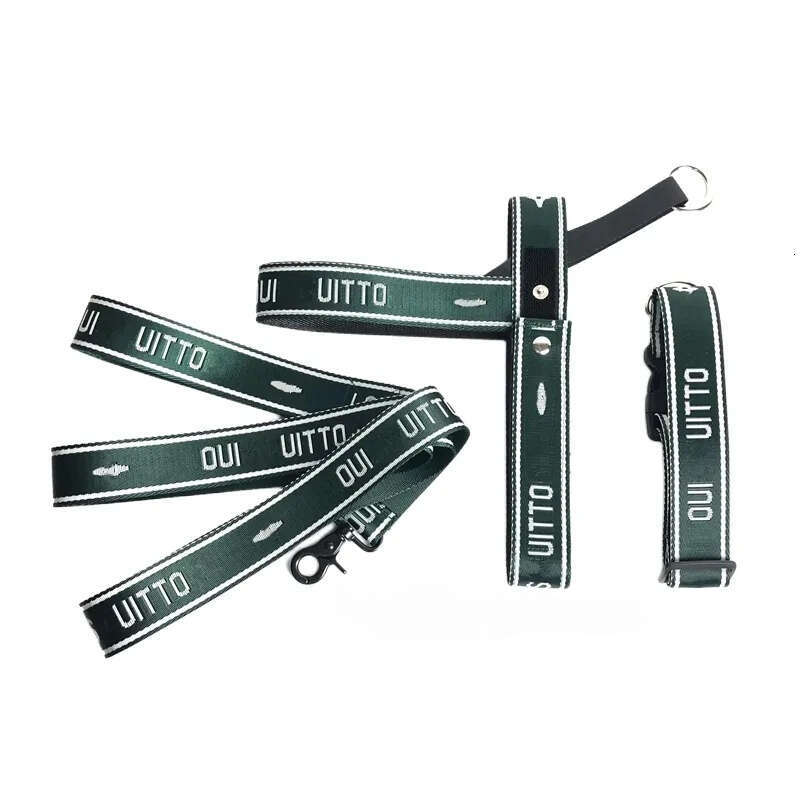 2025 new Designer Collars Leash Set No Pull Dog with Classic Jacquard Letter Escape Proof Nylon Pet Harness Easy Control for Outdoor Walking