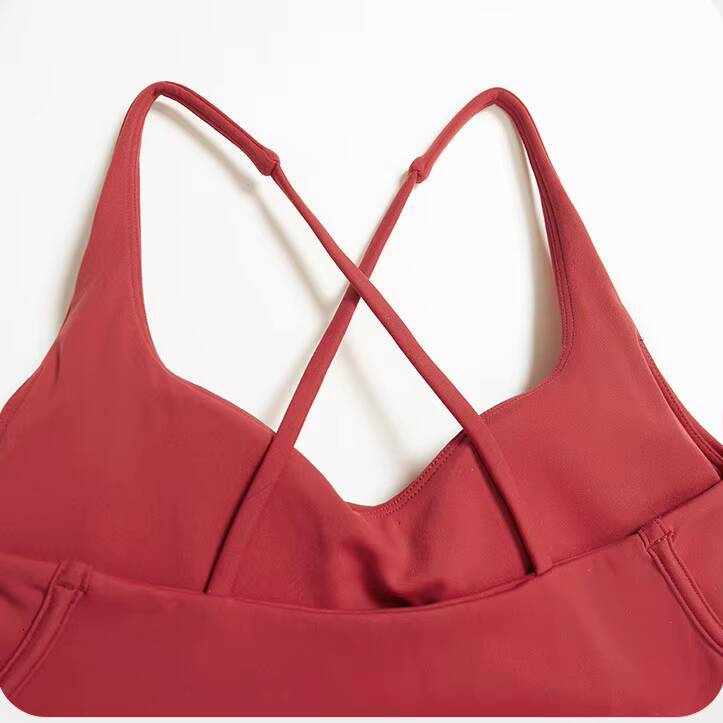 YIYI Wholesale Soft Fabrics Workout Sets for Women Beauty Back High Support Bra Sports Wear Quick Dry Fitness Yoga Wear