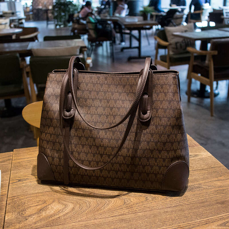 designer bag Luxury bag New Trendy Casual Versatile Internet Celebrity Tote Fashion Simple Genuine Leather Handbag Large Capacity Shoulder Bag for Wom