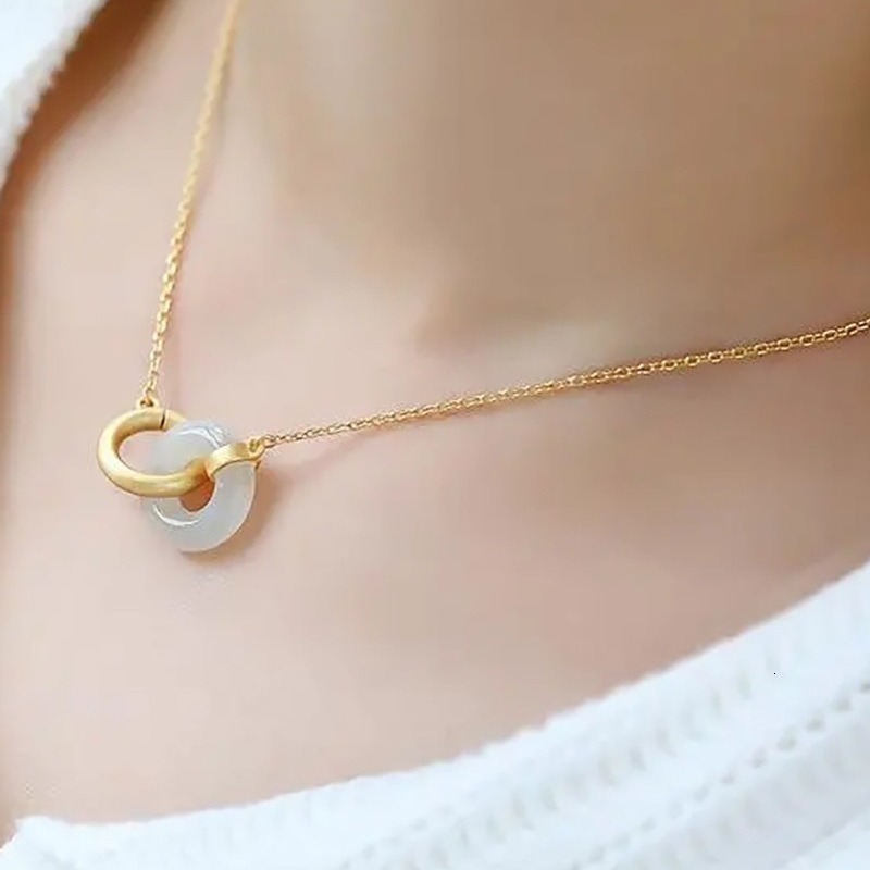Natural Hetian Green Jade Necklace Fashionable Fresh Style Sier Jewelry Gold-Plated Interlocking Rings