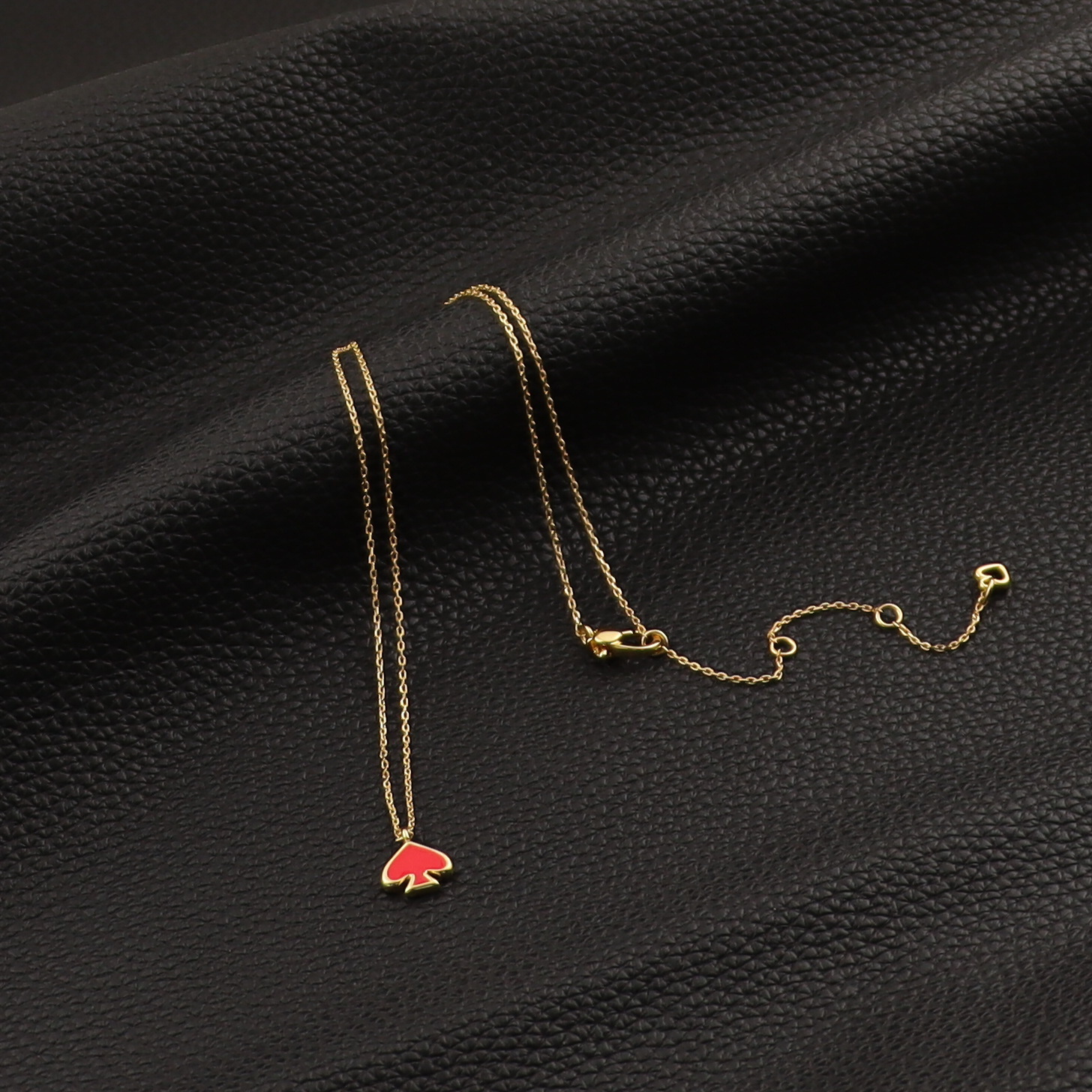 Minimalist Heart-shaped Earrings with Unique Design, High-quality Electroplated Smooth Metal, Exquisite Necklace for Women