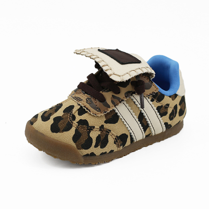 New trendy children's sports shoes, girls' training shoes, spring and autumn kindergarten baby Forrest Gump shoes, fashionable versatile sho