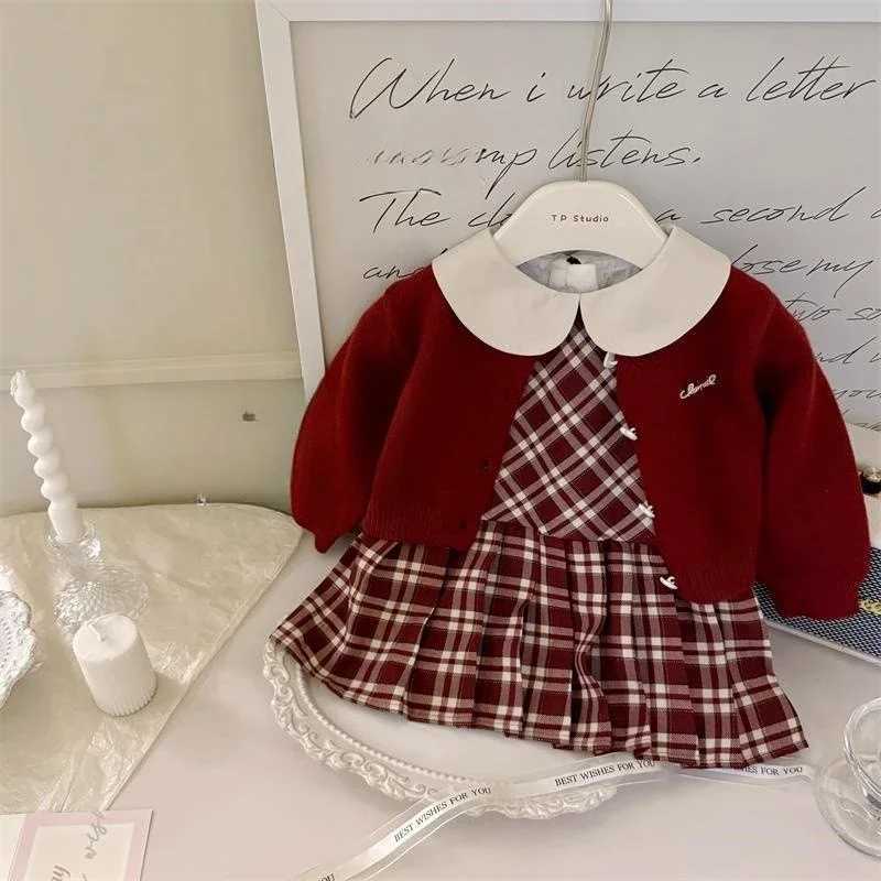 Autumn new baby girl plaid skirt solid color knitted cardigan sweater Korean college style twopiece set trendy L250926NVTS