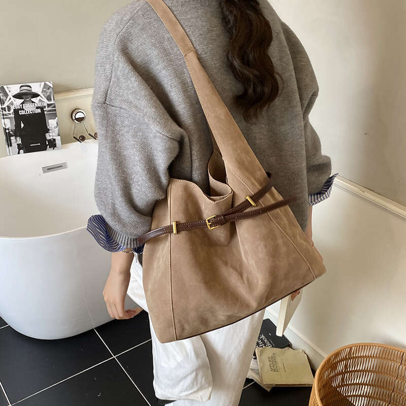 Designer Bags Shoulder Bucket Bags for Women Autumn Winter New Vinatge Casual Suede Single Shoulder Underarm Mother Tote Bag
