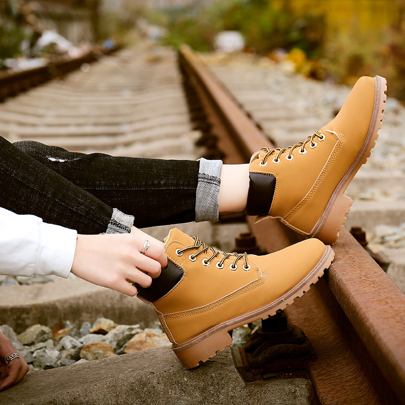 Designer boots Large Yellow Warm and anti slip Martin Work Shoes Men's Boots