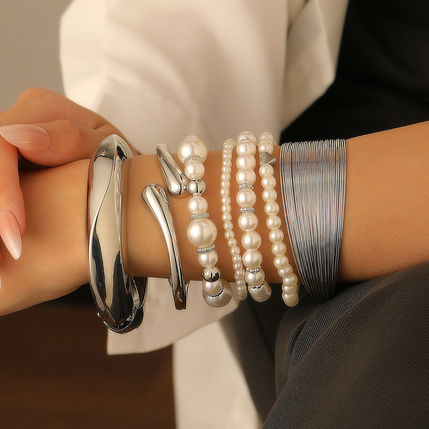 Exaggerated Pearl Layered Set For Women Open Bracelet Beaded Jewelry Bracelets