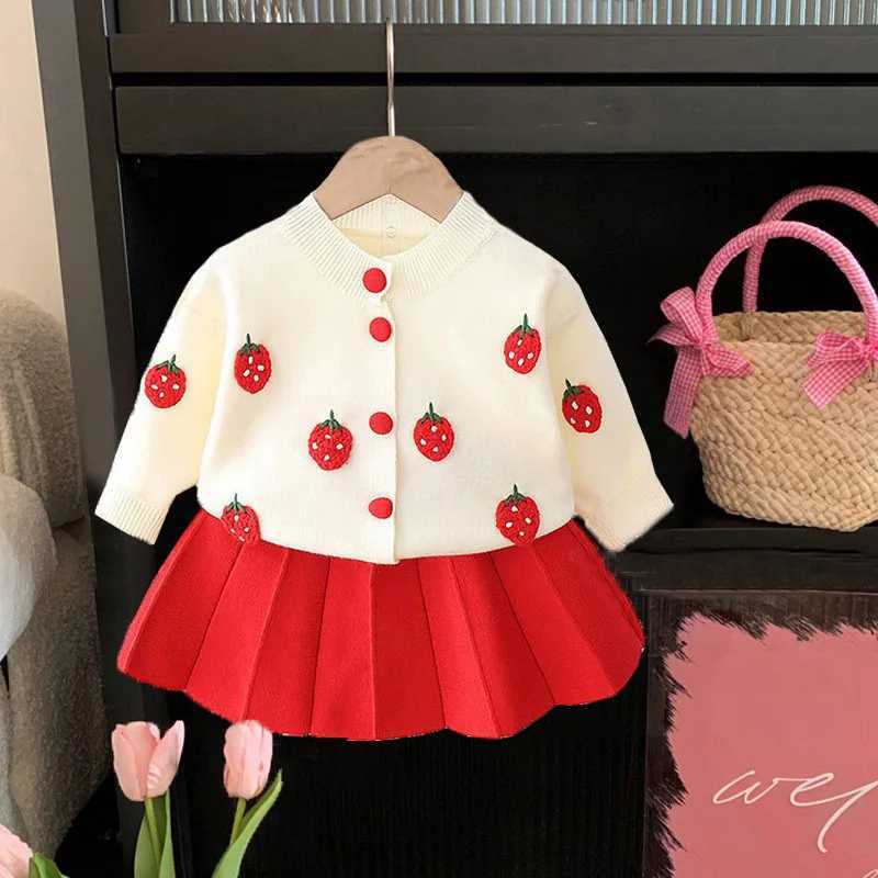 Childrens Suit Sweet Girls Love Sweater Striped Knitted Skirt Two Pieces Suit L25092675V4