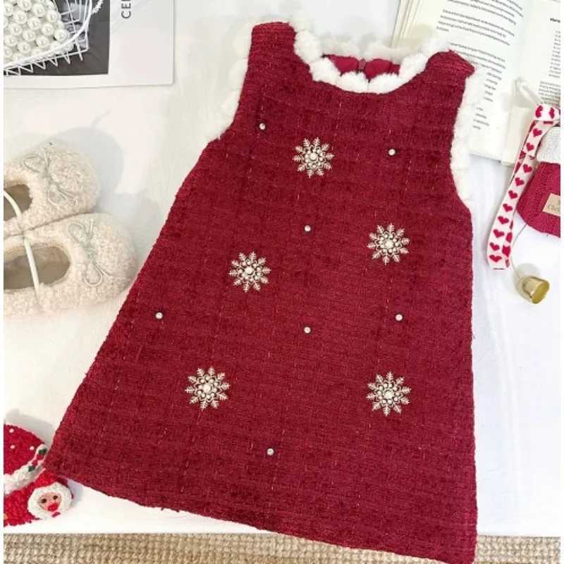 Girls Little Fragrant Style Set Skirt Winter New Fashionable Childrens Velvet Coat and Cotton Vest Skirt Two Piece Set L250926HZUN