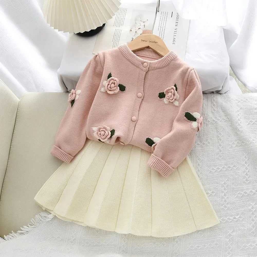Korean Pink Childrens Set Long Sleeved Baby Girls Clothes 3D Flower Decoration Knitted Cardigan Top Skirt 2 Pcs L250926XC66
