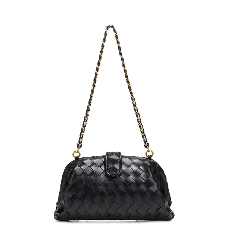 Fashionable Simple New Handbag for Women Handwoven Gold Chain Shoulder Underarm Cloud Clip Bag
