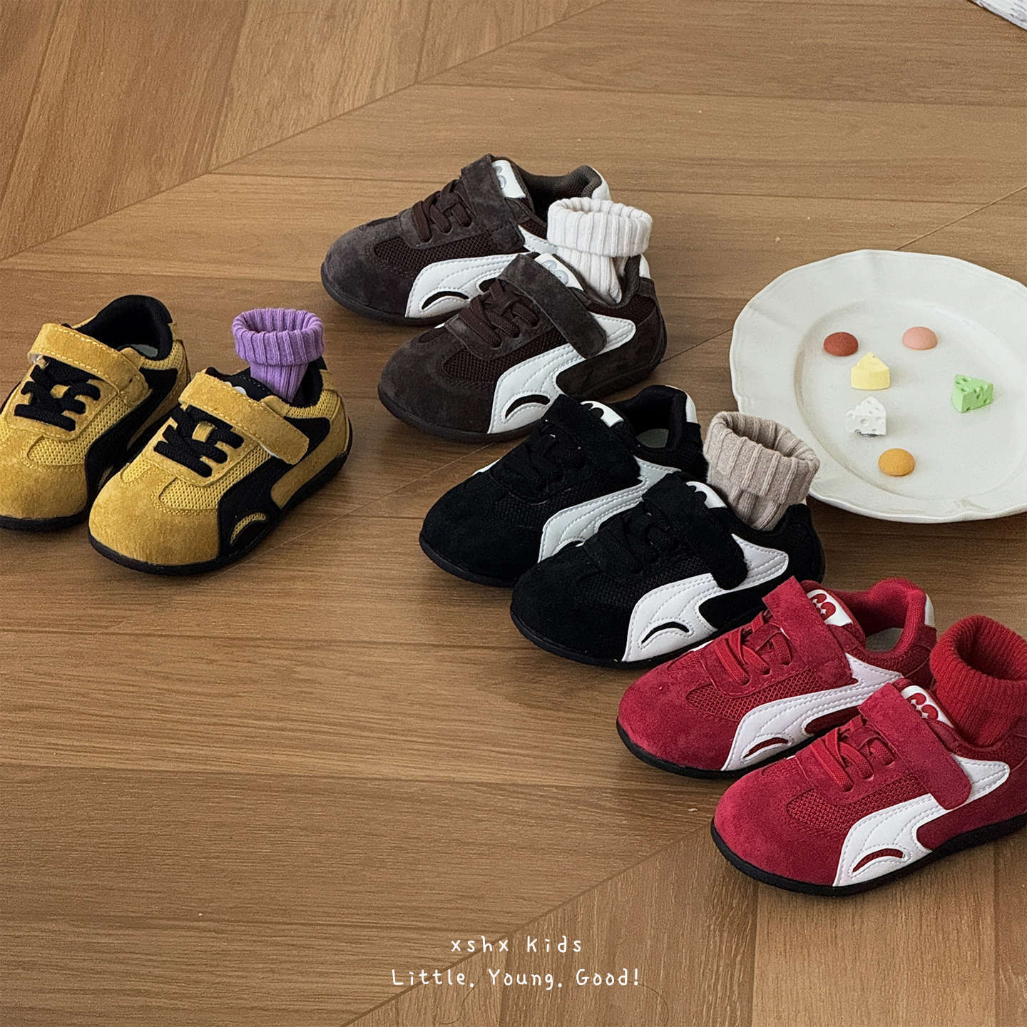 New Boys' Fashion Sports Running Shoes for Autumn Lightweight and Breathable Korean Outdoor Girls' Baby Forrest Gump Shoes Designer Shoes